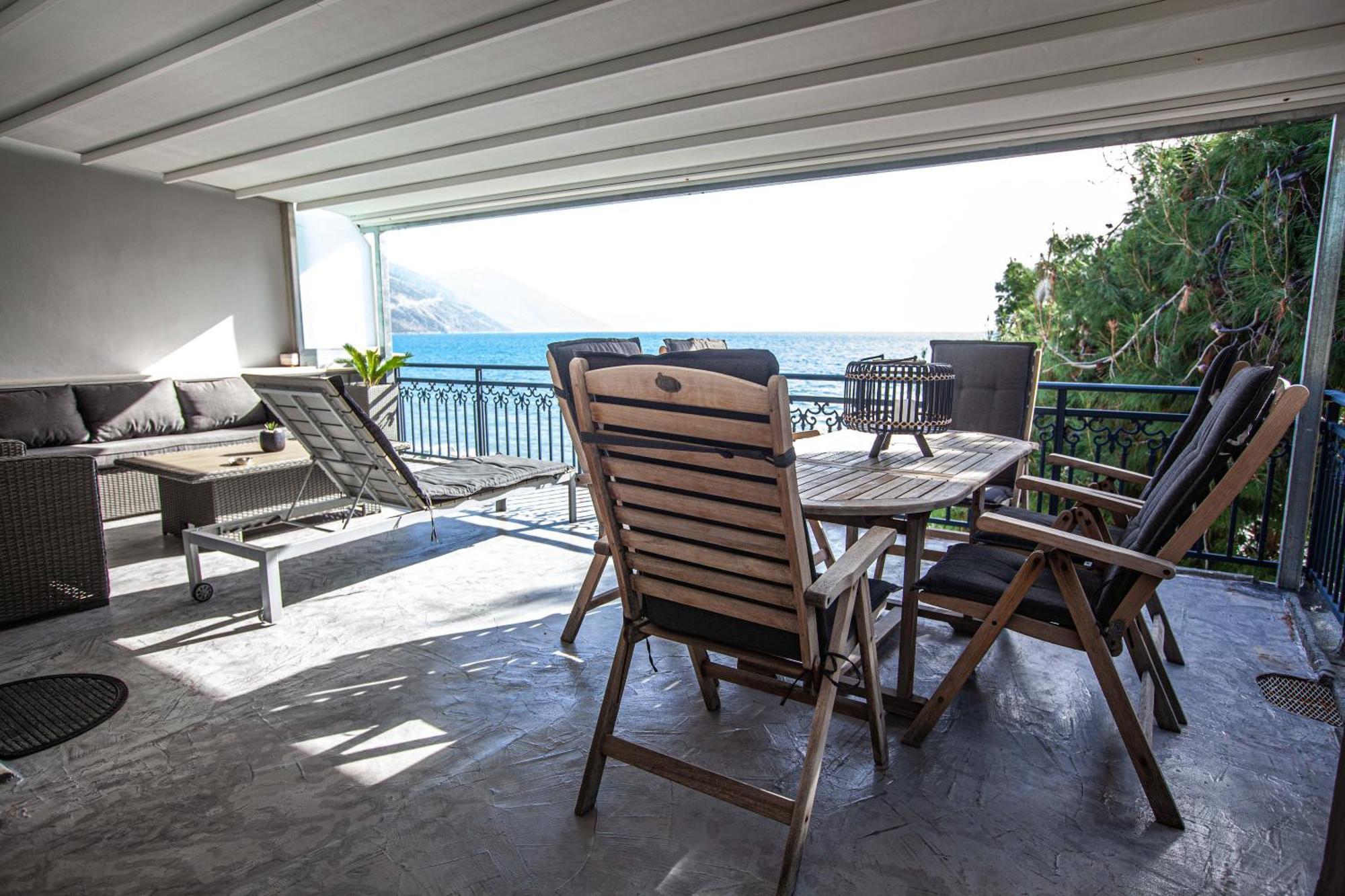 Kalafatis Beach Home Itea Habitación foto